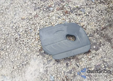 2018 Ford Escape Se из США, поврежденный, VIN 1FMCU0GD2JUC03651